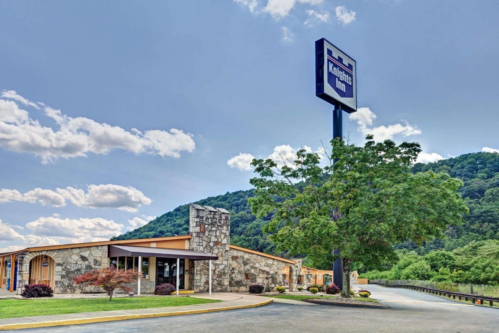 Knights Inn Charleston West Virginia Buitenkant foto